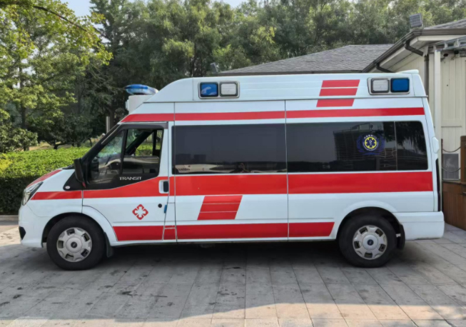 东台东台重症救护车出租哪家好